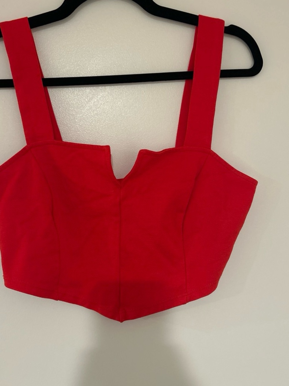 Blue Blush Red Square-Notch Cropped Tank